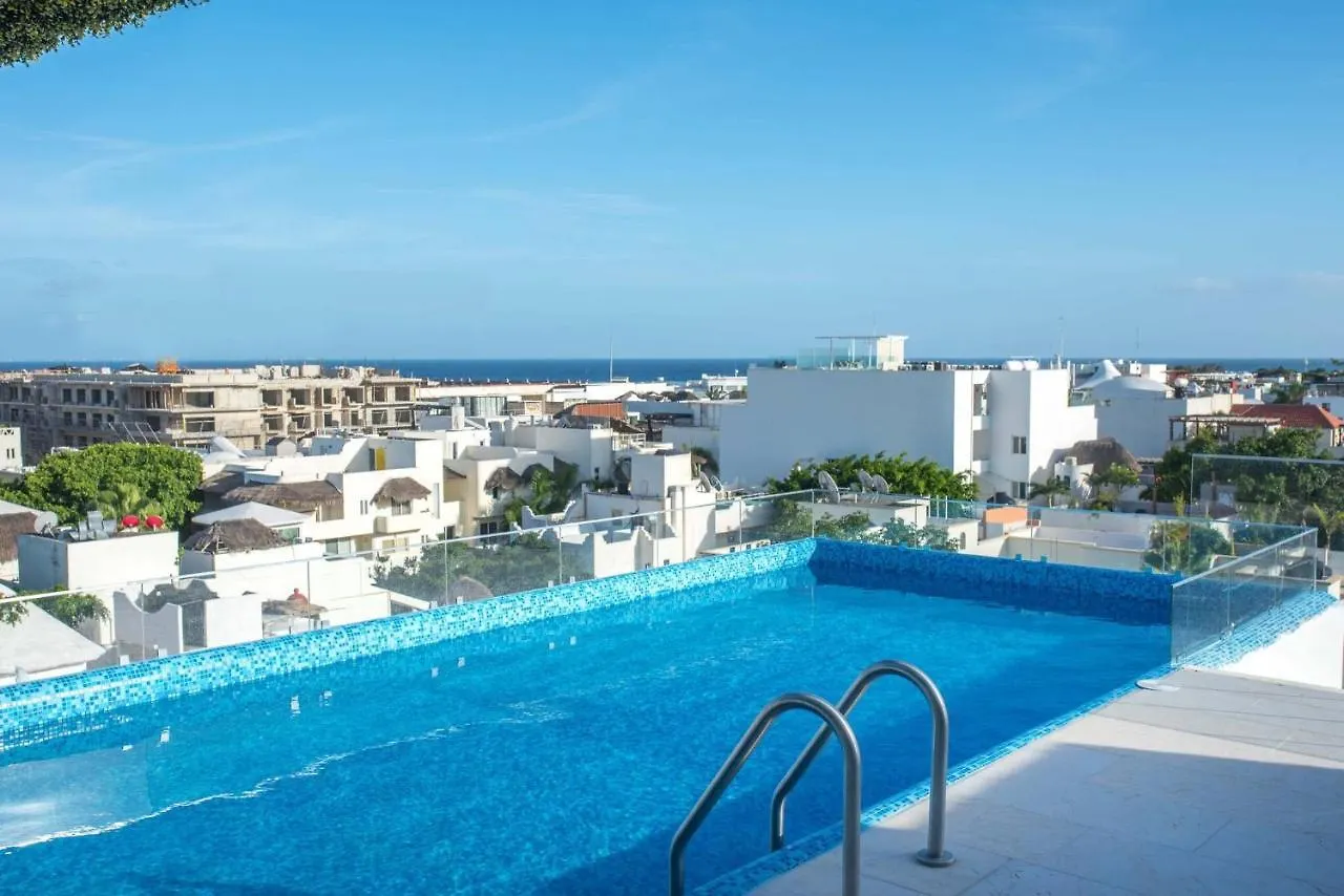 Close To Mamitas Beach, 2 Bedroom For Up To 5 Sleeps And Rooftop Pool! Playa del Carmen 0*,  Meksika